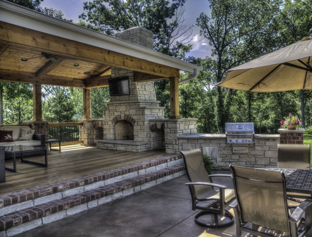 Outdoor Living Rooms - Screen Rooms, Decks, Patios ...