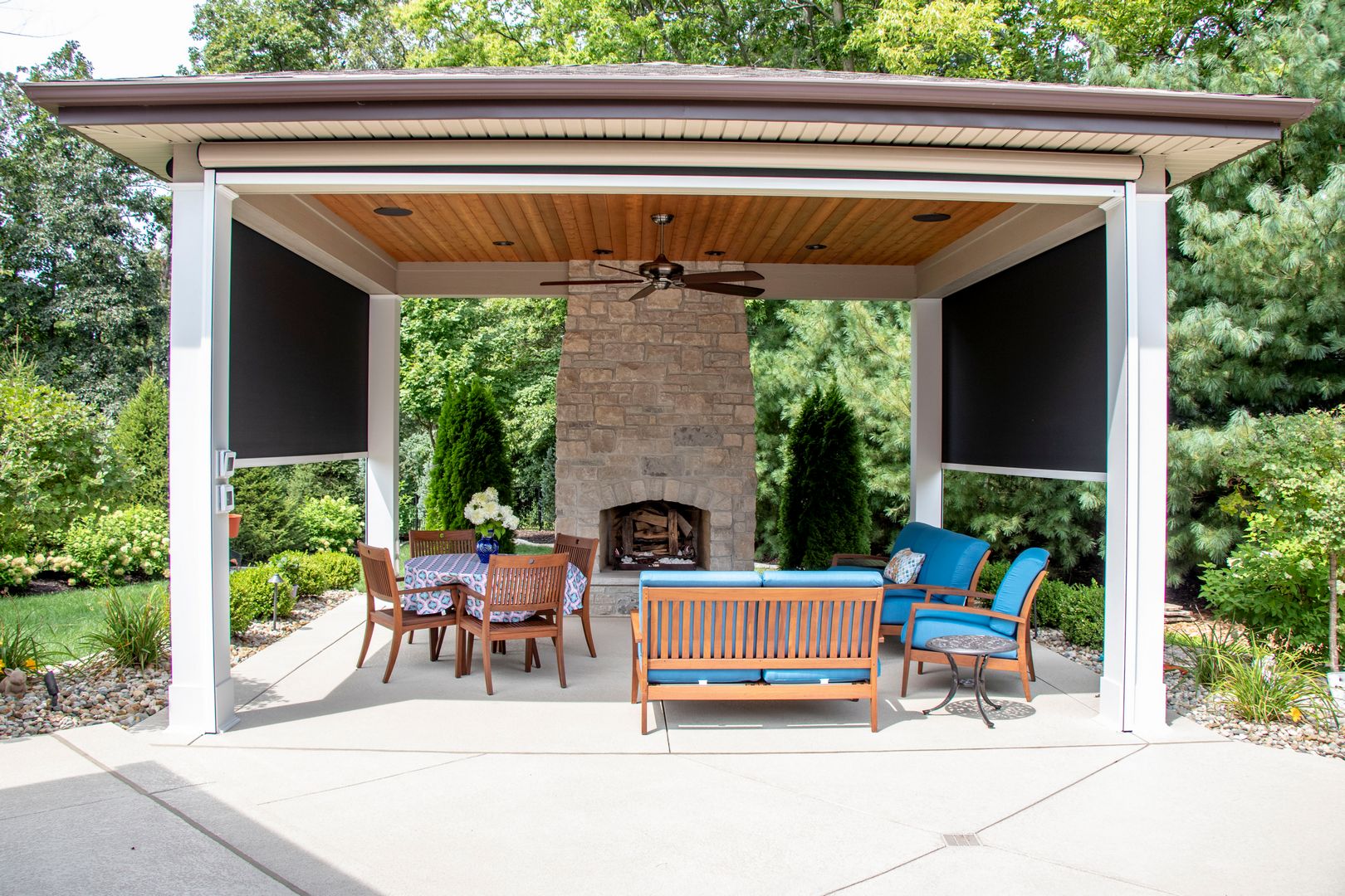 outdoor room with retractable solar screens