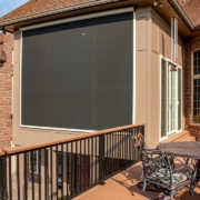 Retractable screen room system