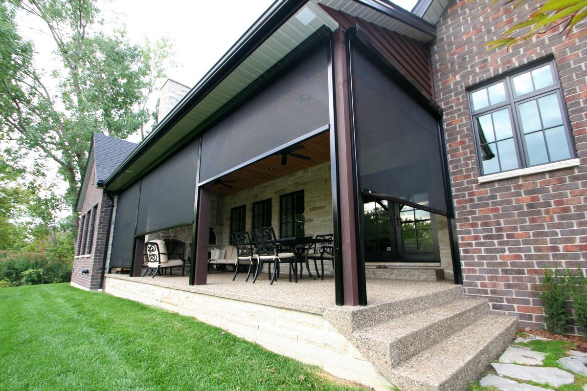 retractable solar screen walls