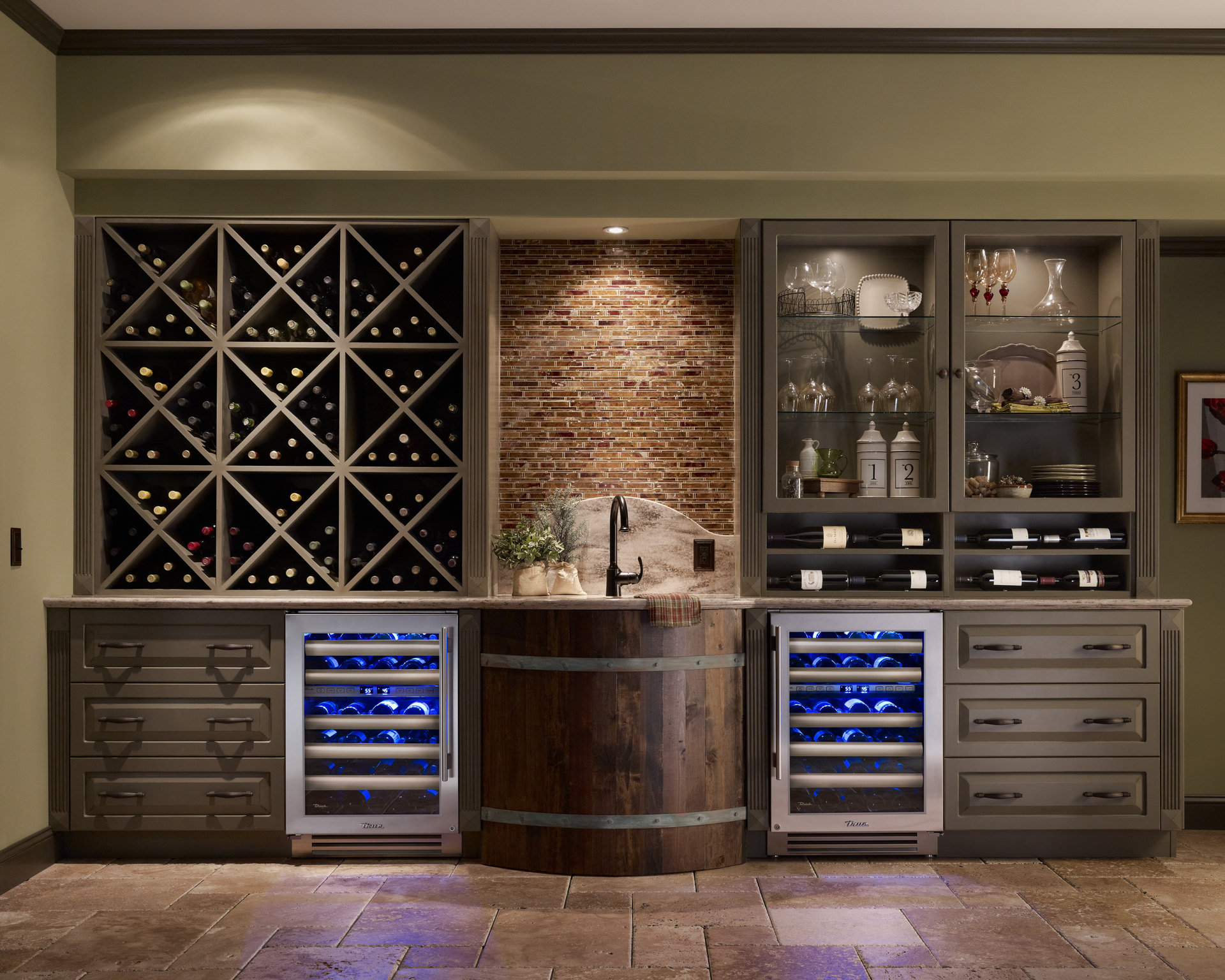 True wine cabinet
